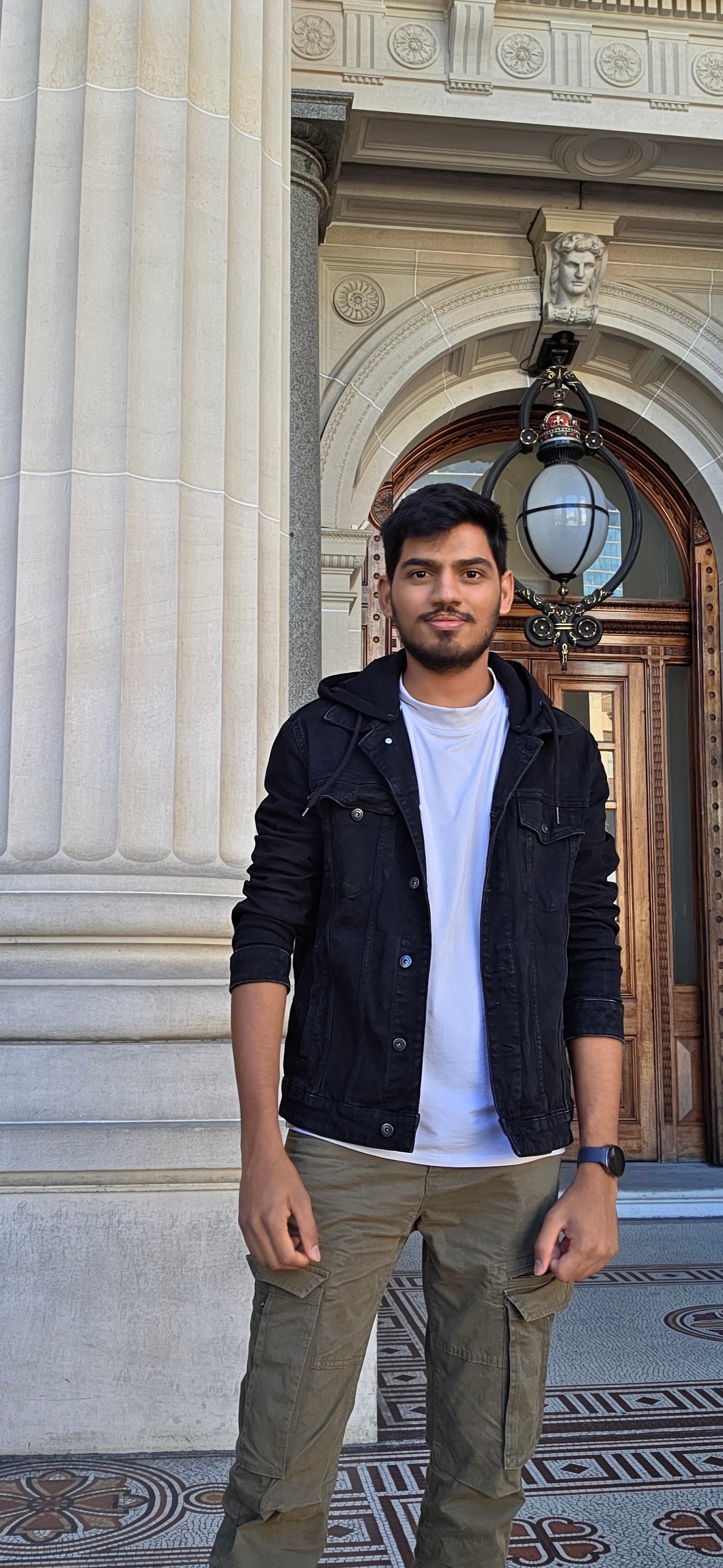 Akashpuri, house cleaner in Werribee